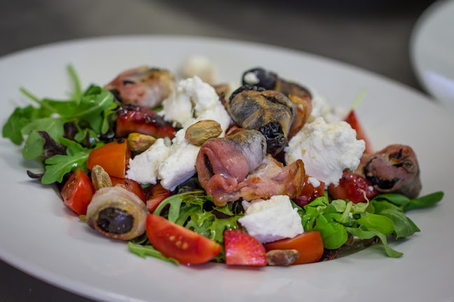 Zámecká restaurace v Jičíně - Gastronomie a pohostinství