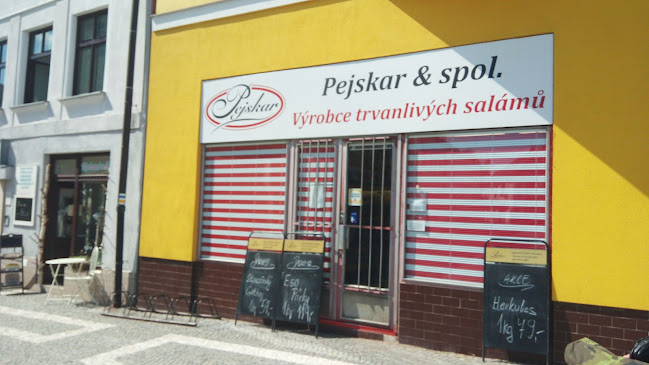 PEJSKAR & spol., spol. s r.o. - prodejna uzenin Police nad Metují - Gastronomie a pohostinství