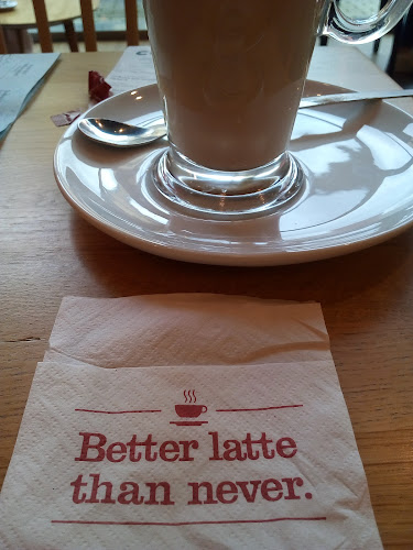 Comentarii opinii despre Costa Coffee