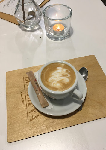 Caffe Lucerna - Gastronomie a pohostinství