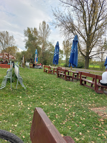 Comentarii opinii despre Občerstvení Na Stezce