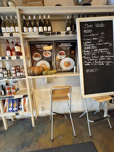 Le Camille - Gastronomie a pohostinství