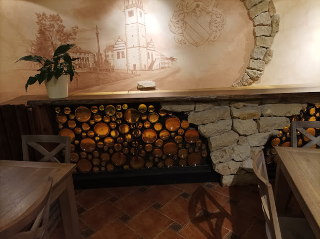 Slunný dvůr - Gastronomie a pohostinství