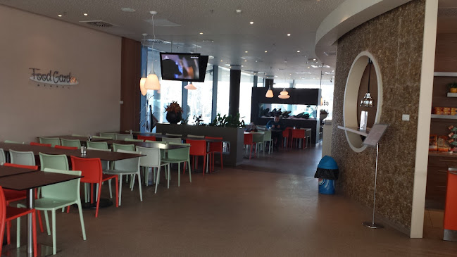 Opinii despre Food Garden Kavčí hory în Praha - Gastronomie a pohostinství