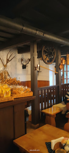 Zbojnická Koliba - Gastronomie a pohostinství