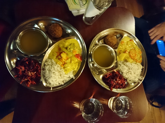 Opinii despre Gouranga - Vegetarian & Vegan restaurant în Praha - Gastronomie a pohostinství