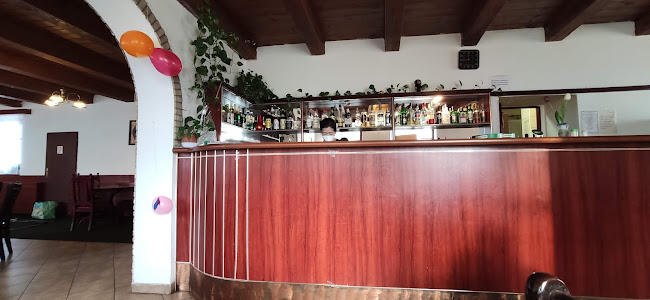 Opinii despre Čínská Restaurace Štěstí în Praha 19 - Gastronomie a pohostinství