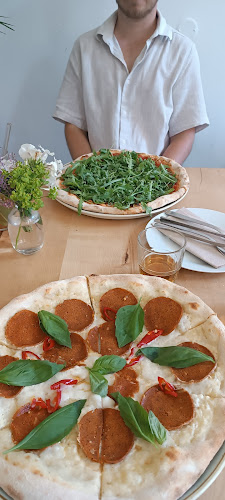 Comentarii opinii despre CHUTNEJ vegan kitchen & café