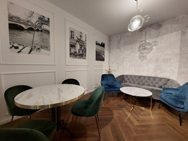 Opinii despre Pink Emely Cafe în Praha - Gastronomie a pohostinství