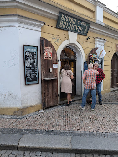 Bistro Bruncvík - Gastronomie a pohostinství