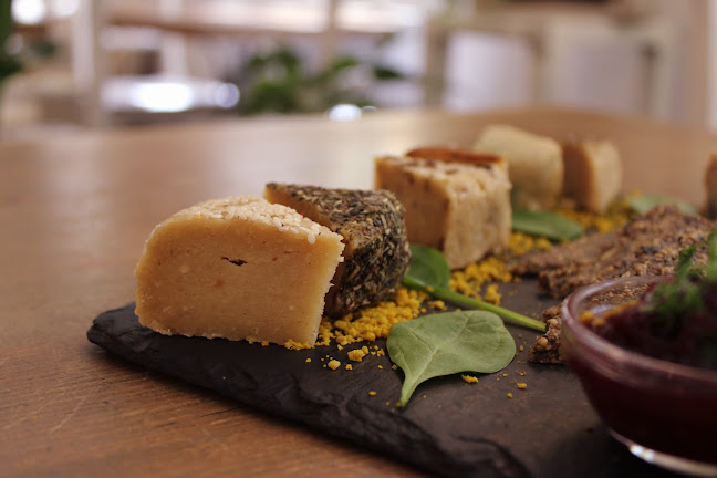 MyRaw Café - Gastronomie a pohostinství