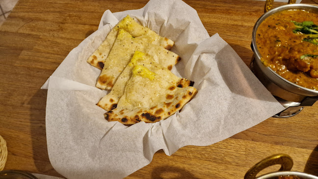 Himalaya Restaurant - Gastronomie a pohostinství