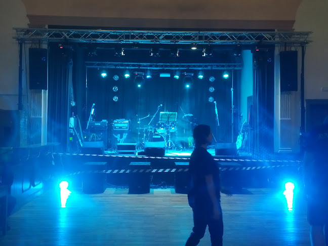 Comentarii opinii despre Cocktail a Music bar Beseda