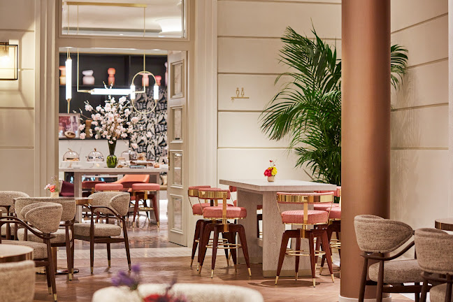 Comentarii opinii despre MEZ BAR