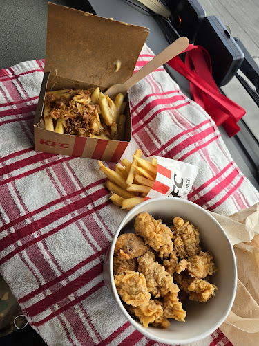 Opinii despre KFC Rozvadov în Rozvadov - Gastronomie a pohostinství