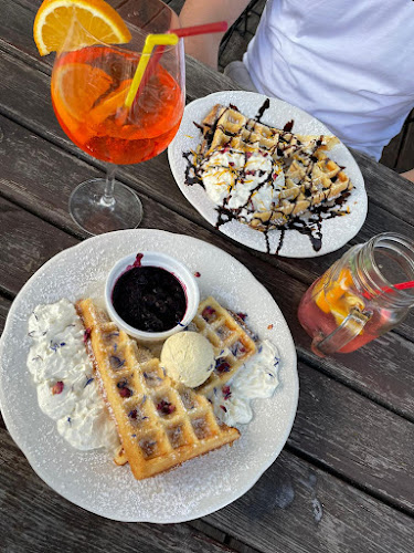 Kašperskohorská cukrárna - Gastronomie a pohostinství