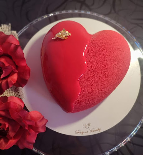 Opinii despre Dorty od Verunky Dolní Ředice- zakázková výroba dortů a dezertů în Pardubice - Gastronomie a pohostinství