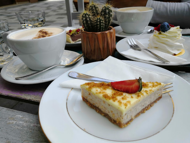 Prokešovo nám. 1883, 702 00 Moravská Ostrava a Přívoz