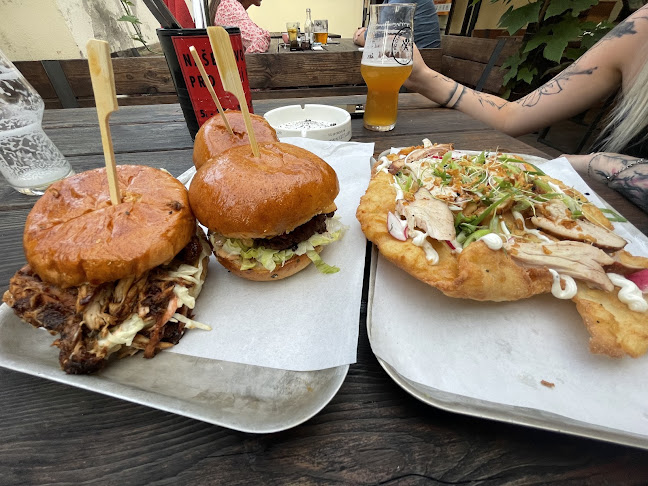 Opinii despre POČERNICKÝ PIVOVAR în Praha - Gastronomie a pohostinství