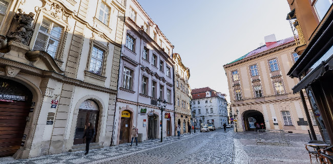 Opinii despre Černá Madona în Staré Město - Gastronomie a pohostinství