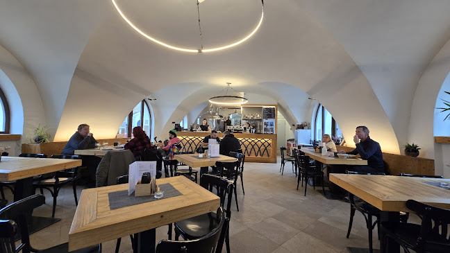 Klášterní pivovar Porta Coeli - Gastronomie a pohostinství