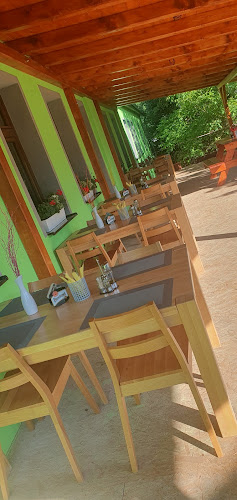 Opinii despre Restaurace 9999 în Ústí nad Labem - Gastronomie a pohostinství