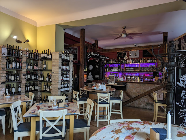 Opinii despre Wine Food Klaret în Litoměřice - Gastronomie a pohostinství