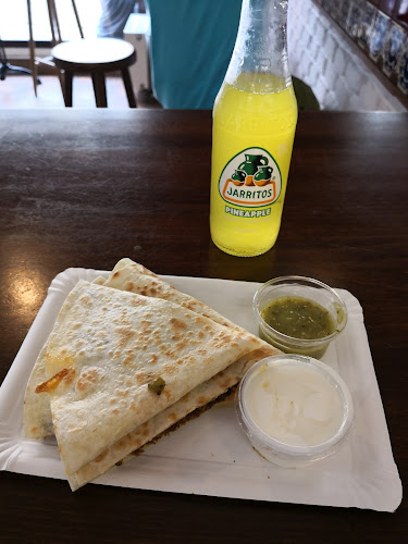 M. Horákové 831/3, 170 00 Praha 7-Holešovice