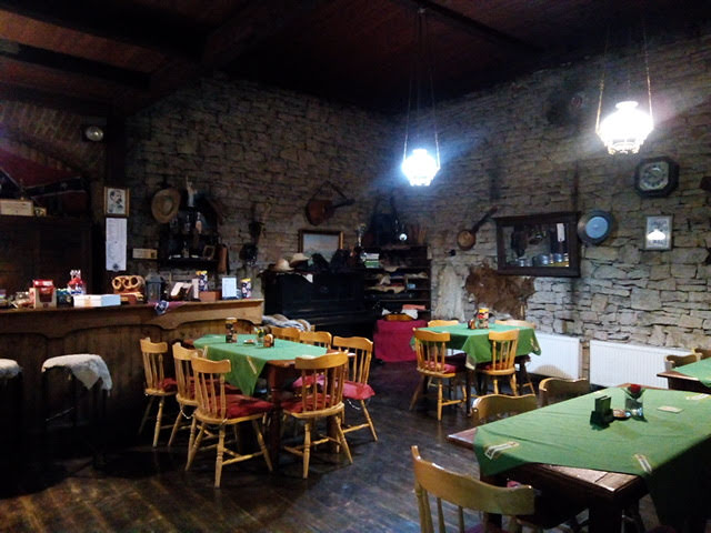 Opinii despre Saloon Klondike în Pardubice - Gastronomie a pohostinství