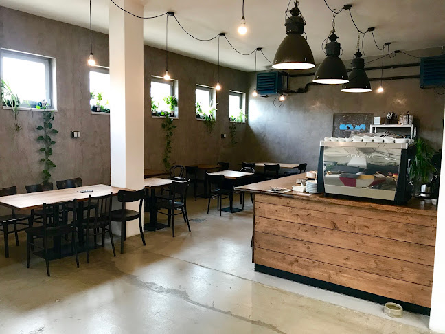 Opinii despre Industra Coffee în Brno - Gastronomie a pohostinství