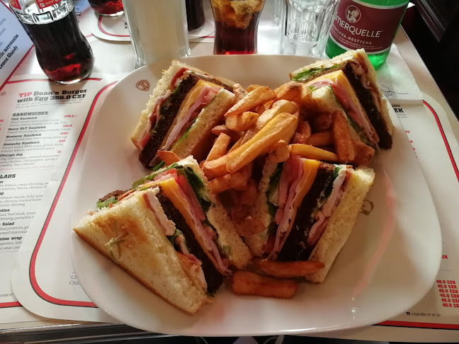 1, V Kolkovně 922, 110 00 Praha 1