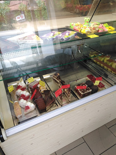 Opinii despre Kavárna Chýnov în České Budějovice - Gastronomie a pohostinství