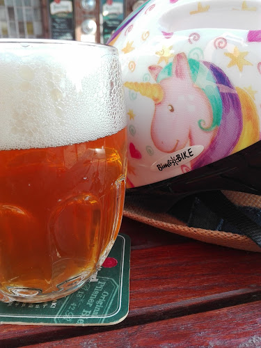 Rock and Roll Garage Club Ostrava - Gastronomie a pohostinství