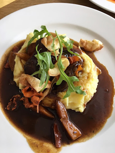 Hotel Kraví Hora - Gastronomie a pohostinství