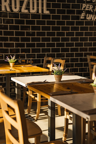 tř. Míru 834/70, 779 00 Olomouc 9-Neředín