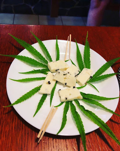 JINE KAFE - Cannabís Social Club