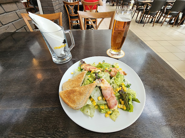 Opinii despre Charlie's Street în Modřice - Gastronomie a pohostinství