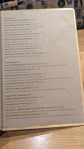 Hlavní tř. 6096/39, 708 00 Ostrava 8