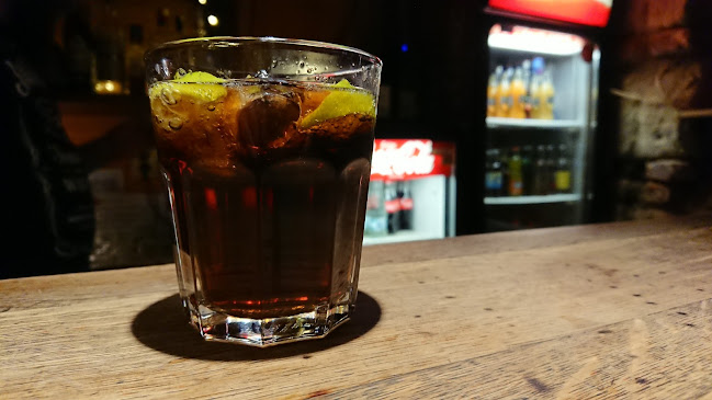 Opinii despre Bar Sklípek Martinská - legendární klub v centru Plzně în Plzeň 3 - Gastronomie a pohostinství