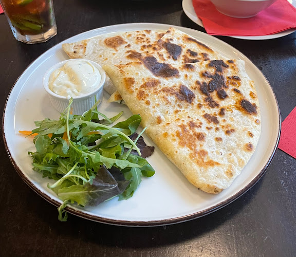 Comentarii opinii despre Burger House Pecr