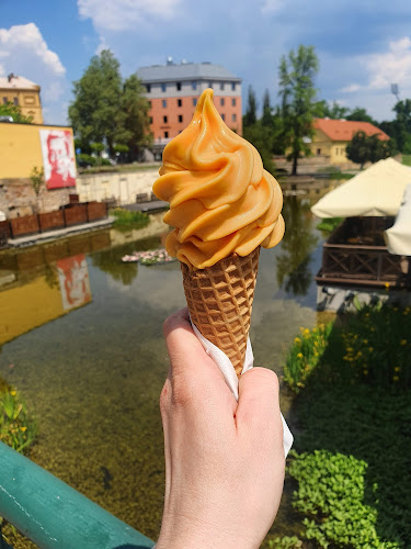 Strouha - coffee&wine&spirits