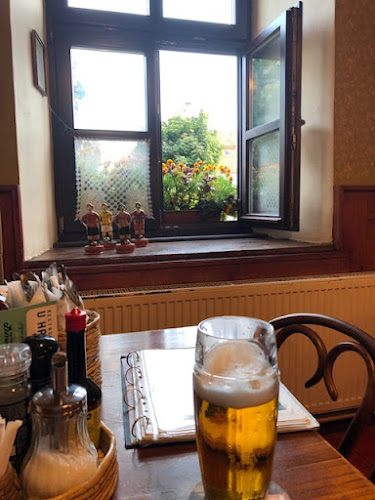 Restaurace a penzion U Hájků - Gastronomie a pohostinství