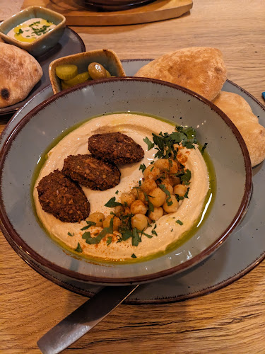 Opinii despre Jerusalem Prague în Praha 9 - Gastronomie a pohostinství