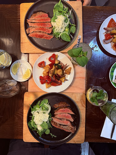 Pizza Coloseum - Zlatý Anděl - Gastronomie a pohostinství