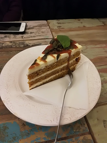 Opinii despre Garden's restaurant în Nové Město - Gastronomie a pohostinství