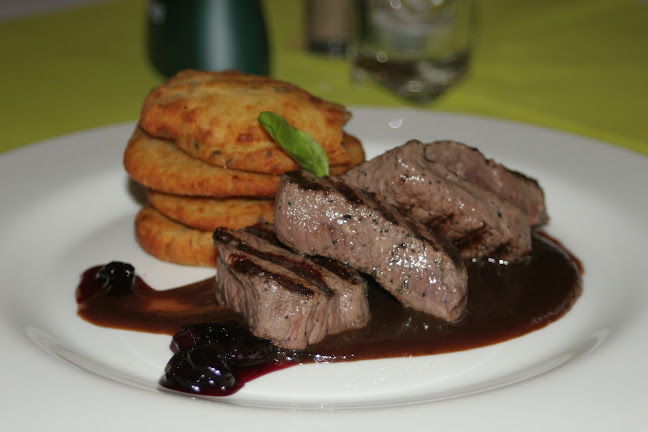 Restaurace Zámek Choltice