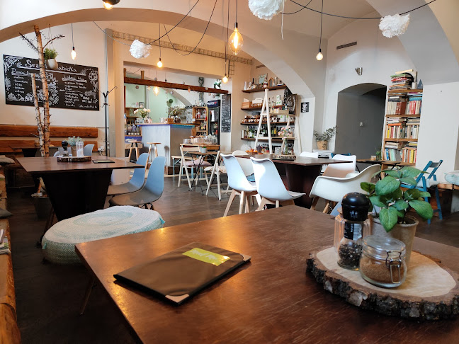 Coffee bar Meet Me - Gastronomie a pohostinství