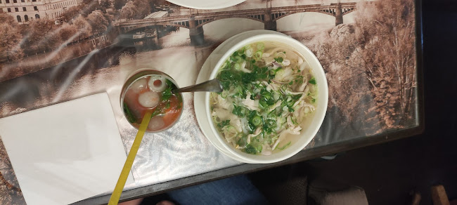 Emi Restaurant - Nové Město