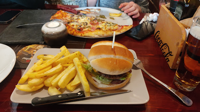 tř. Karla IV. 430/26, 500 02 Hradec Králové 2