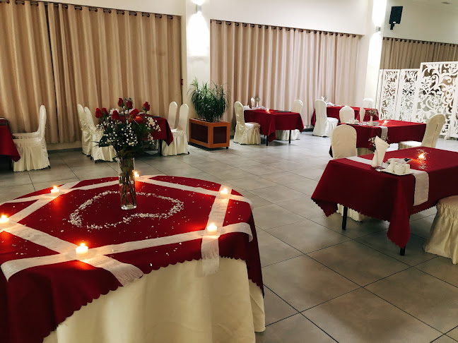 Viet Palace - Gastronomie a pohostinství